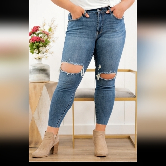 Judy Blue Women's Skinny Jeans - Distressed Blue - Picture 2 of 13